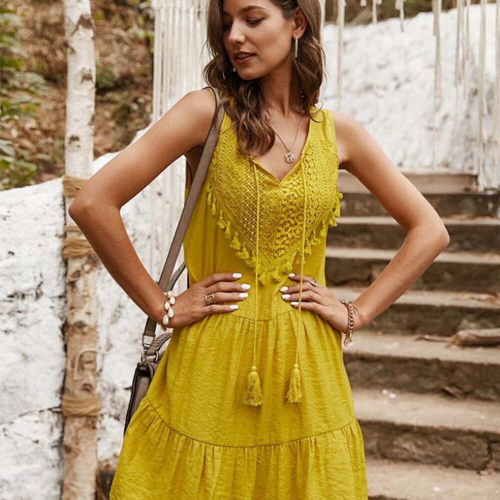Lace stitching V-neck short sLeeVe cotton dress